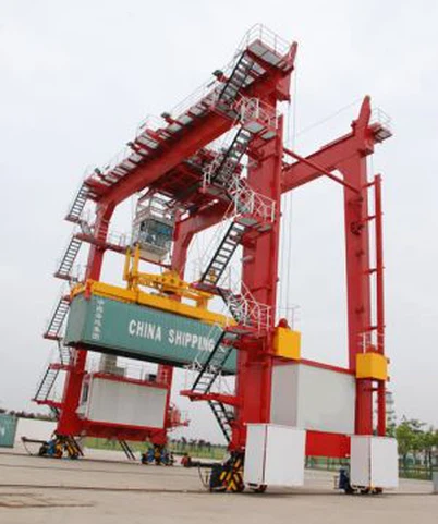Porta fornecedores de guindaste para Container Loadeing e descarga Crane