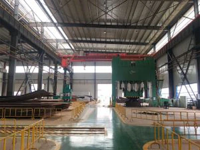 guindaste de ponte de feixe duplo 32 toneladas na oficina